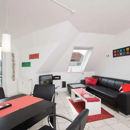 Apartment _ost6_ _ Treibholz *